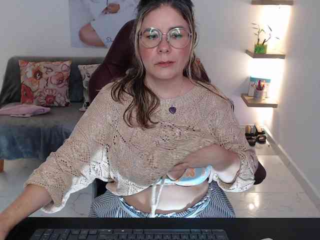 Miss-Diva1 Live Webcam on BongaCams