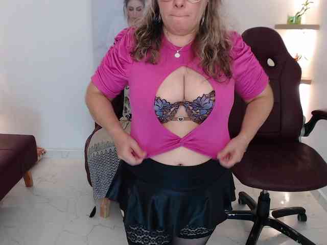 Miss-Diva1 Live Webcam on BongaCams