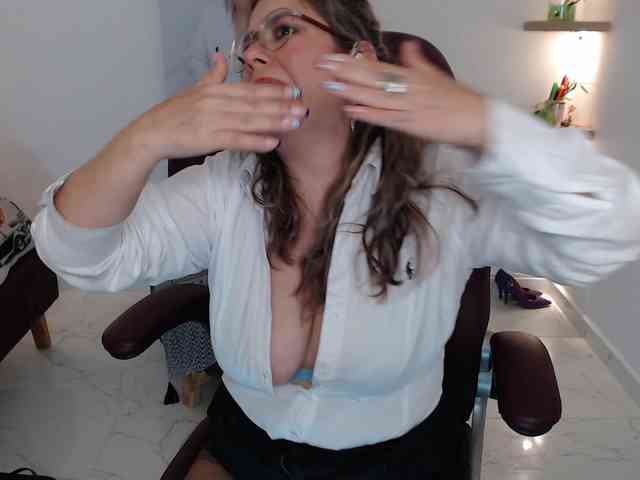 Miss-Diva1 Live Webcam on BongaCams