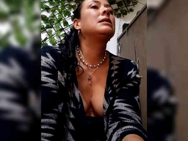 SexyRuby2025 Live Webcam on BongaCams