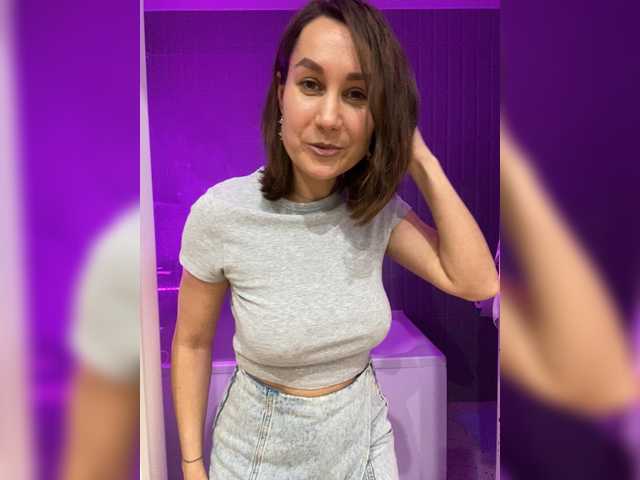 AliceLili from BongaCams