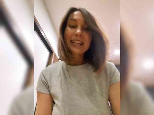 AliceLili Live Webcam on BongaCams