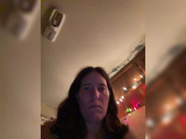 Novgirl83 – webcam model profile photo