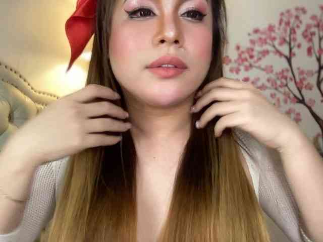 DeliciousIya03 Live Webcam on BongaCams