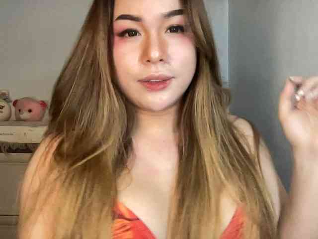 DeliciousIya03 Live Webcam on BongaCams