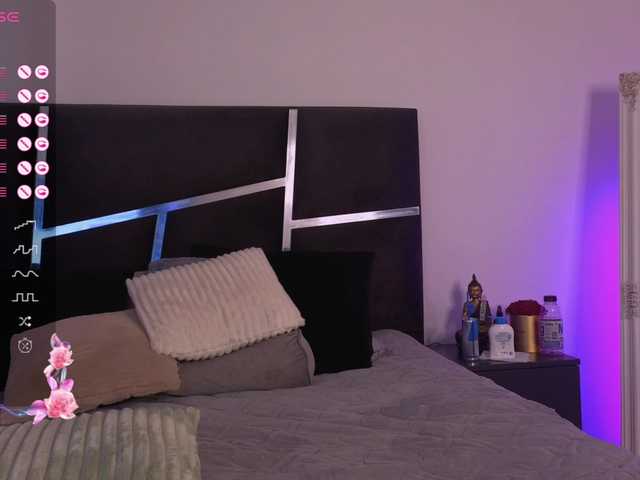 KimLuv's BongaCams show and profile