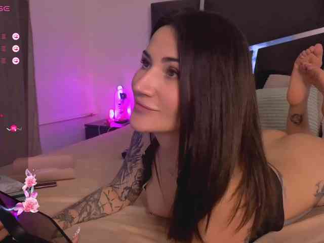 KimLuv webcam