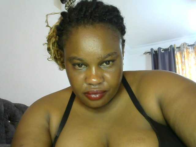 Preview of bigbumboobs