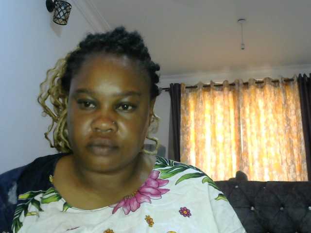 Bigbumboobs – webcam model profile photo