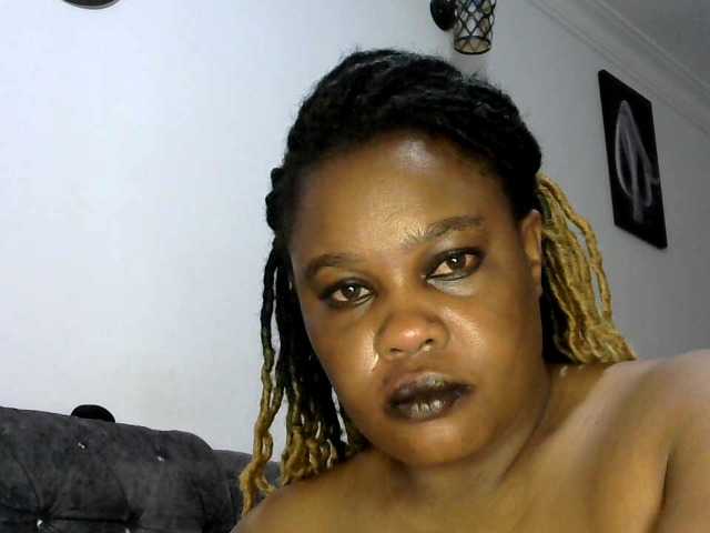 Preview of bigbumboobs