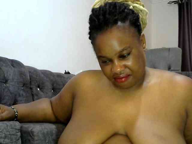 Bigbumboobs Live Webcam on BongaCams