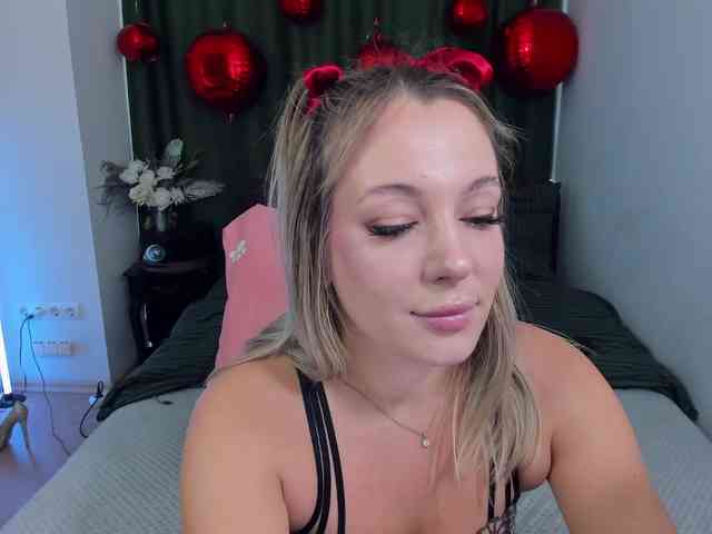 LaurenMorry webcam