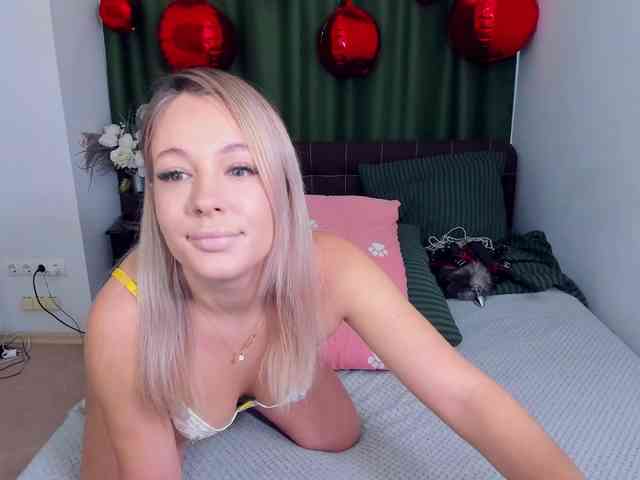 LaurenMorry webcam