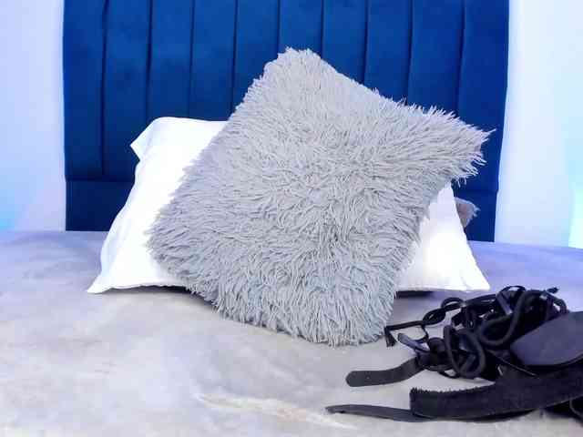 JuliannaJhonss JuliannaJhonss