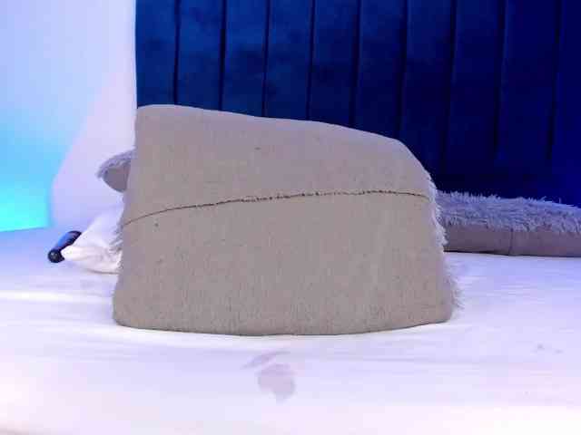 JuliannaJhonss JuliannaJhonss