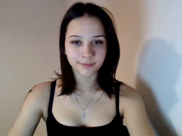 CarmenModel's Thumb Image