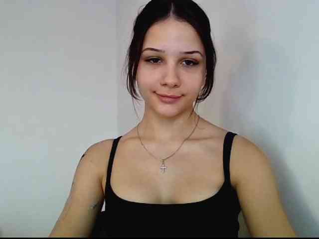 CarmenModel webcam