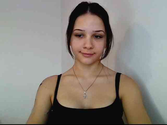 CarmenModel webcam