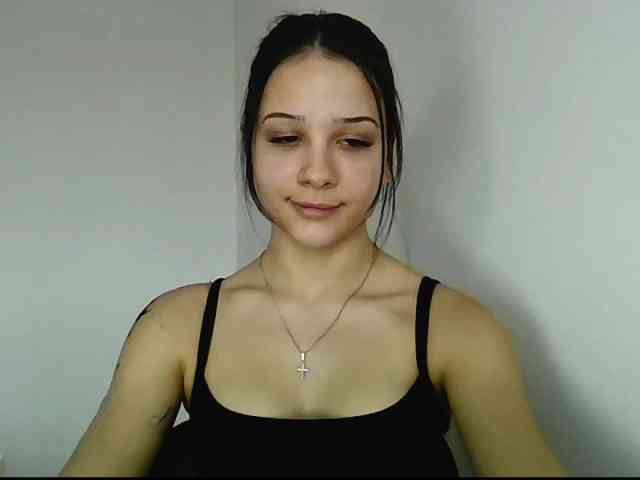 CarmenModel webcam