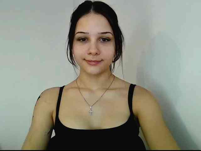 CarmenModel webcam