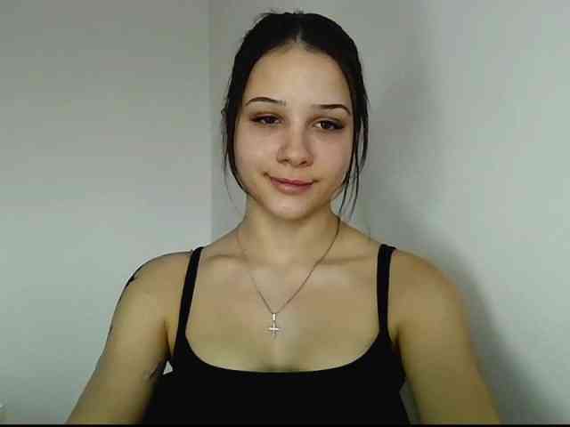 CarmenModel webcam