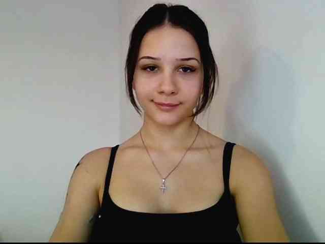 CarmenModel webcam