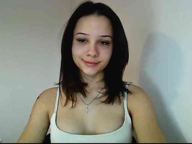 CarmenModel webcam