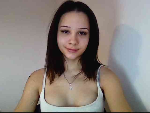 CarmenModel webcam