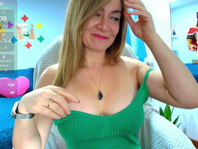 Dana-Angel's BongaCams show and profile