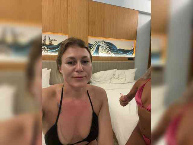 Kira-Marina's Sexcam