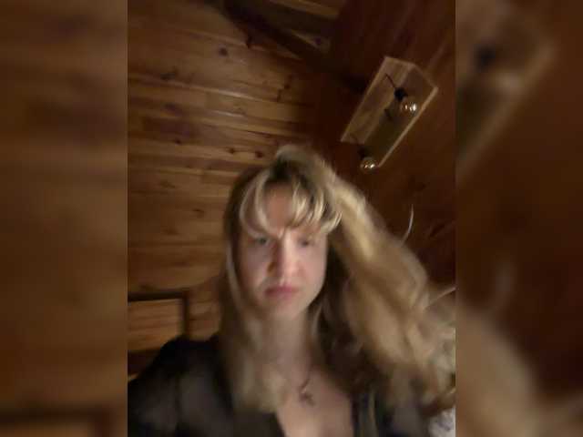 Leabricotss's Thumb Image