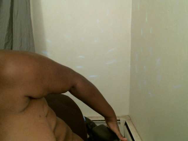  Bigtitscassie chat room