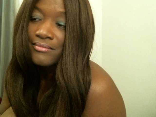 Preview of bigtitscassie