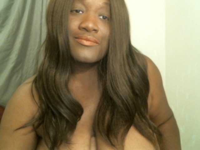  Bigtitscassie chat room