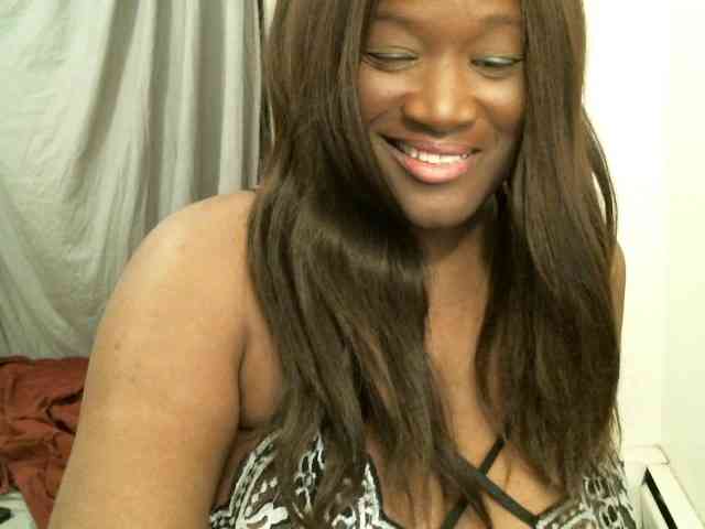 Bigtitscassie webcam