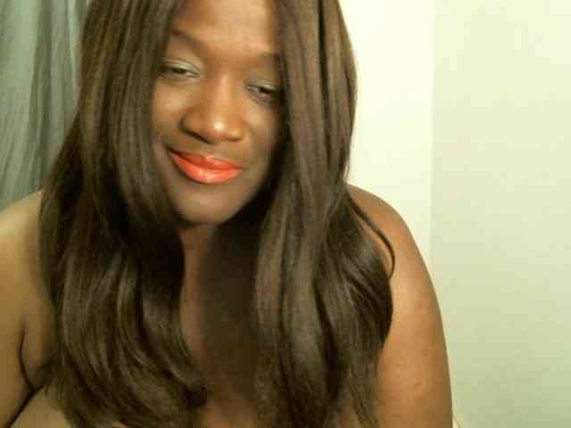 Bigtitscassie webcam