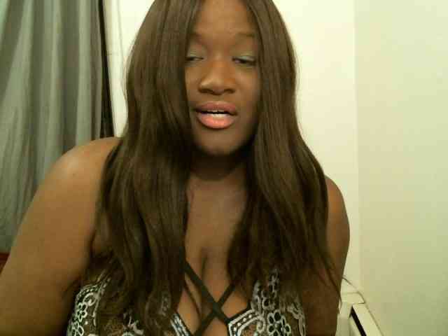 Bigtitscassie webcam