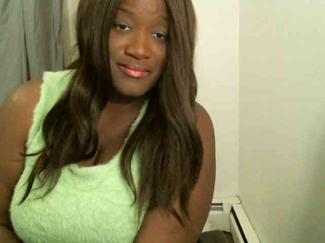 Bigtitscassie webcam