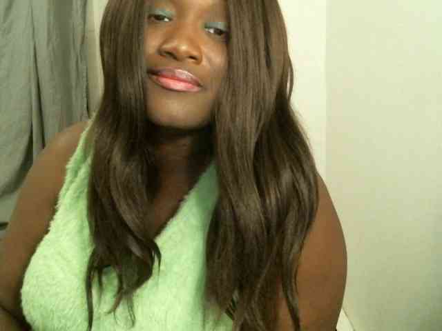 Bigtitscassie webcam