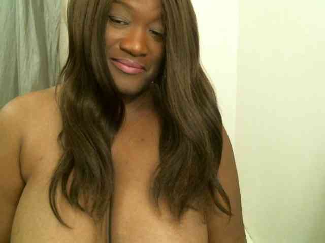 Bigtitscassie Bigtitscassie