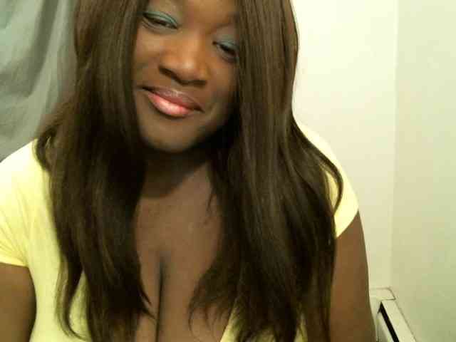 Bigtitscassie webcam