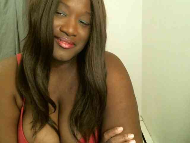 Bigtitscassie webcam