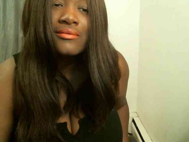 Bigtitscassie webcam