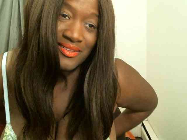 Bigtitscassie webcam