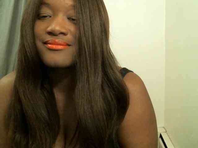 Bigtitscassie webcam