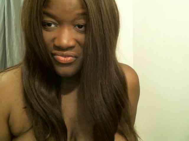 Bigtitscassie webcam