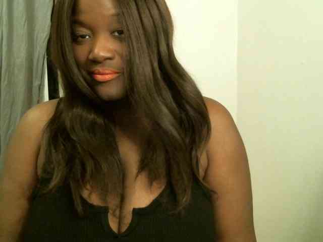 Bigtitscassie webcam