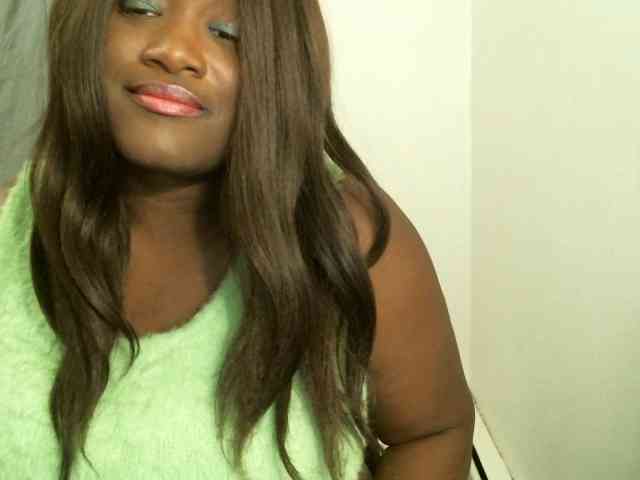 Bigtitscassie webcam