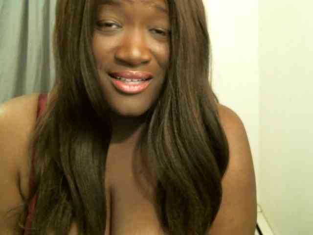 Bigtitscassie webcam