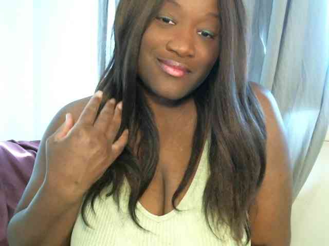 Bigtitscassie webcam